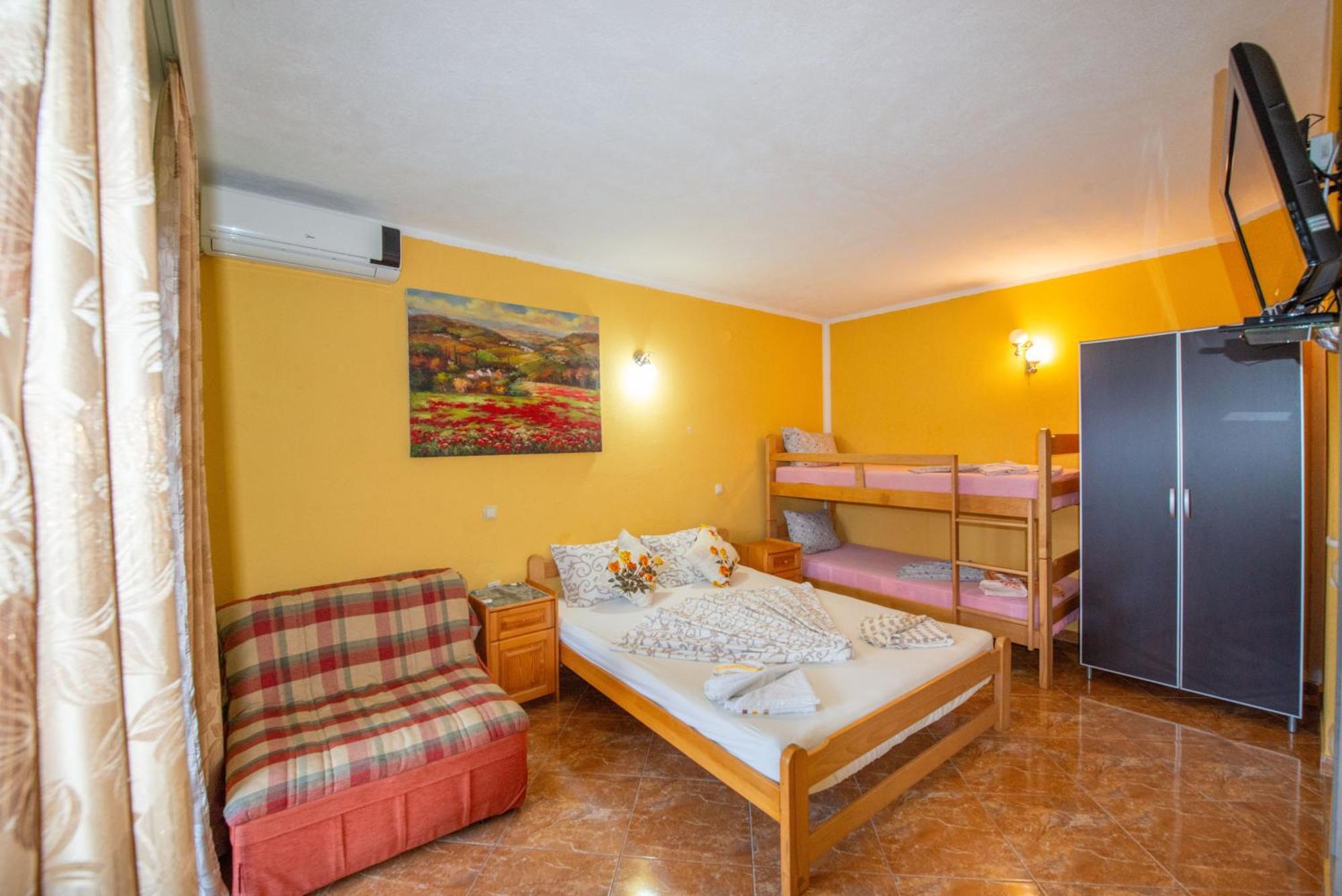 Apartments And Bungalow Casa Palma Ulcinj Rom bilde